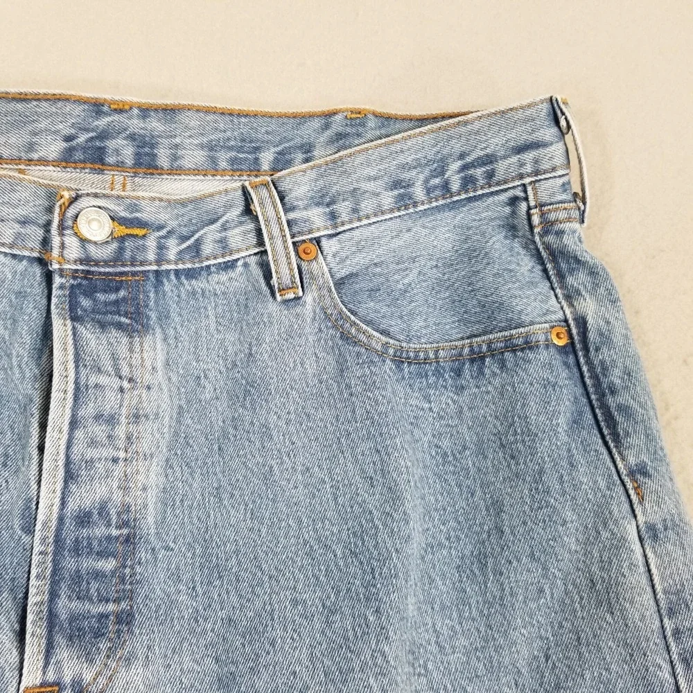 Levi's 501 jeans men's 40 x 30 original button fly blue denim pants retro